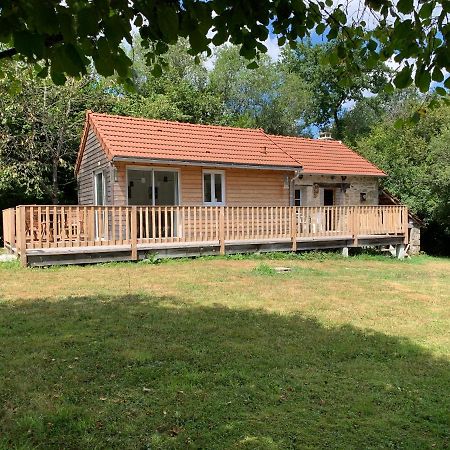 Petite Maison Conjat Saint-Julien-le-Petit Exteriér fotografie
